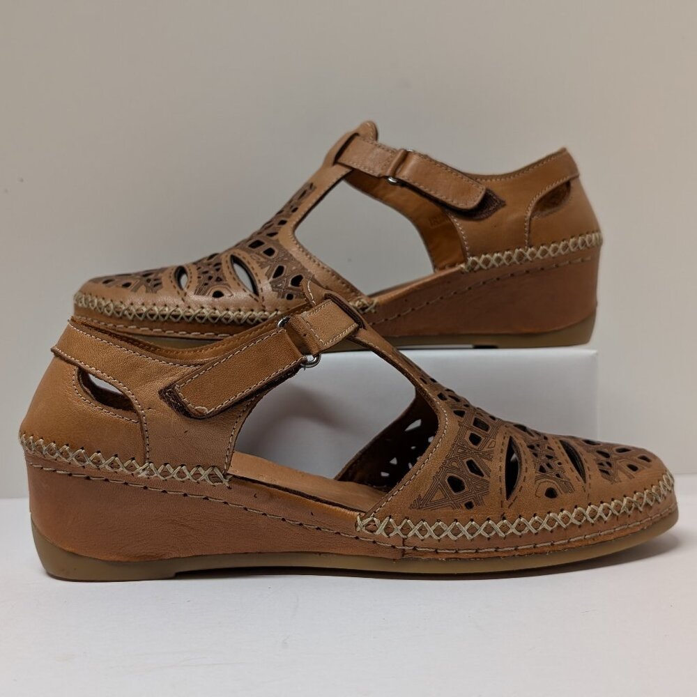 Spring Step Irin T-Strap Leather Wedge Sandals in Brown - Picture 4 of 15